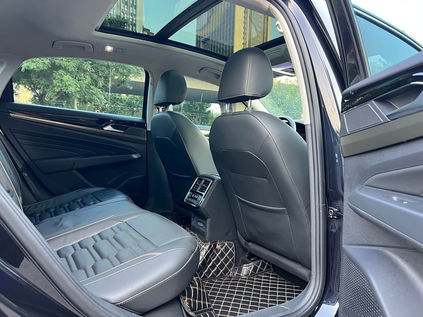 2018 Volkswagen Passat Black, 90,000 km, China export – photo 7