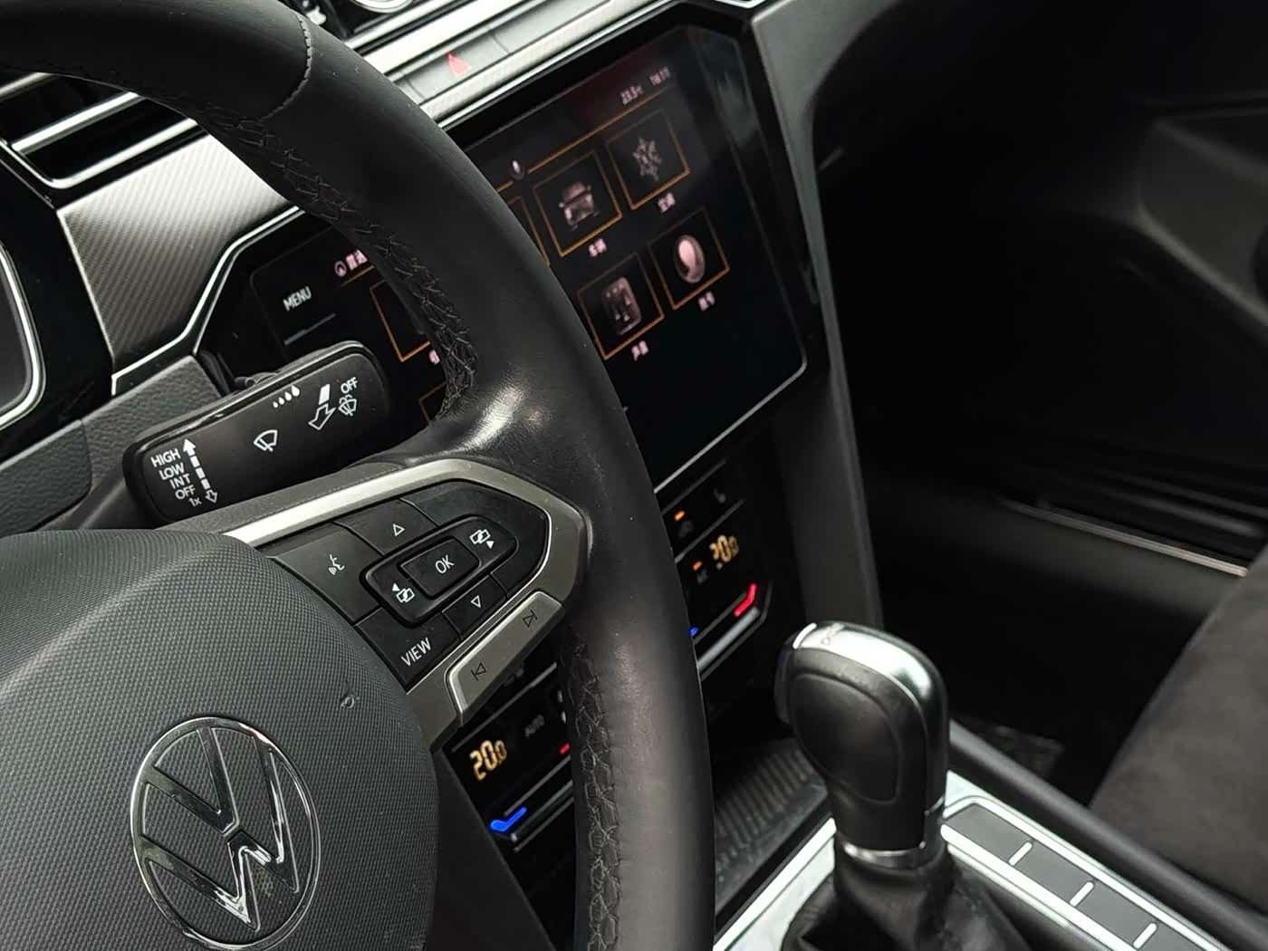 2019 Volkswagen Magotan Blue, 40,000 km, China export – photo 4