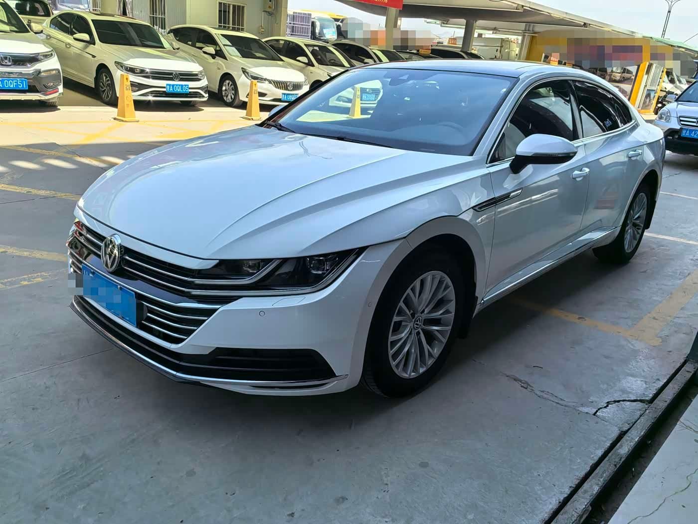 2018 Volkswagen FAW-Volkswagen CC White, 79,000 km, China export – photo 1