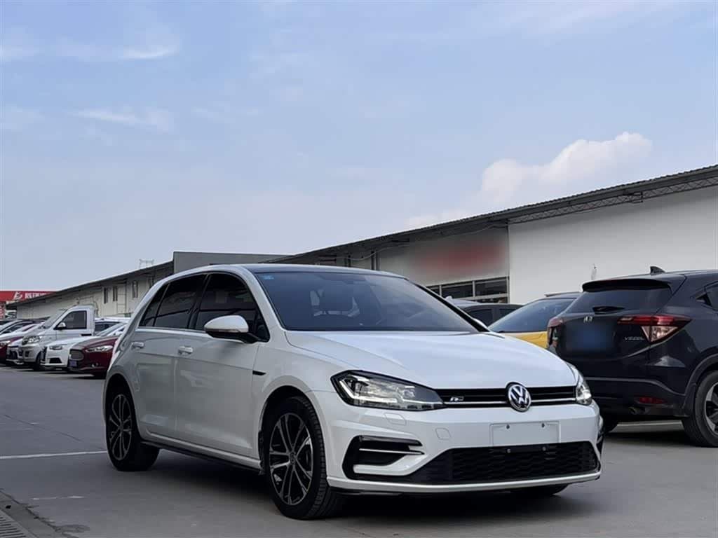 2018 Volkswagen Golf White, 54,100 km, China export – photo 4