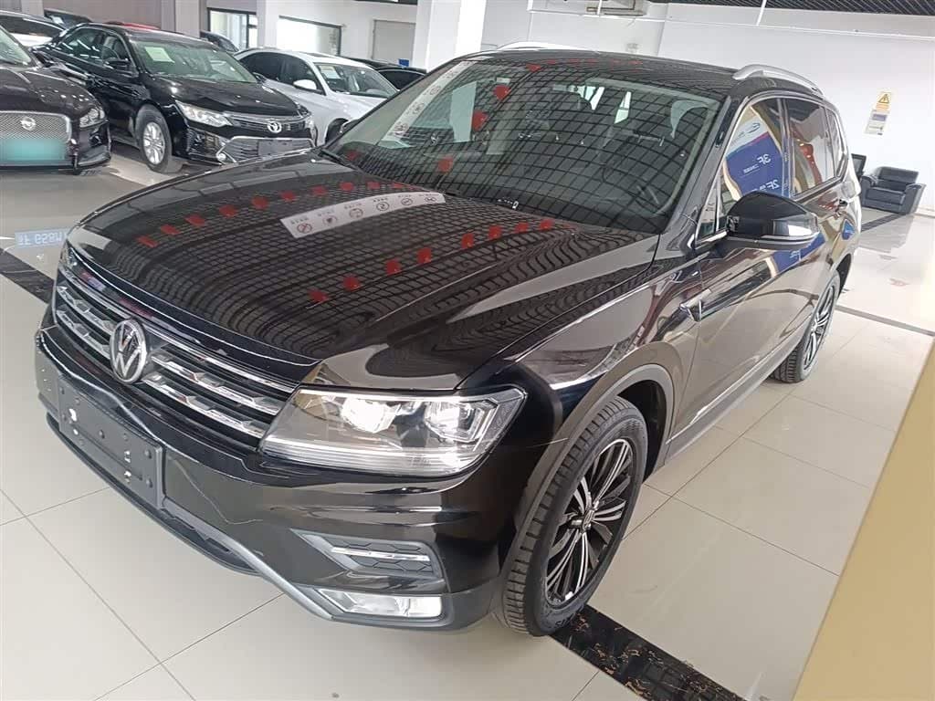 2020 Volkswagen Tiguan L Black, 60,100 km, China export – photo 2