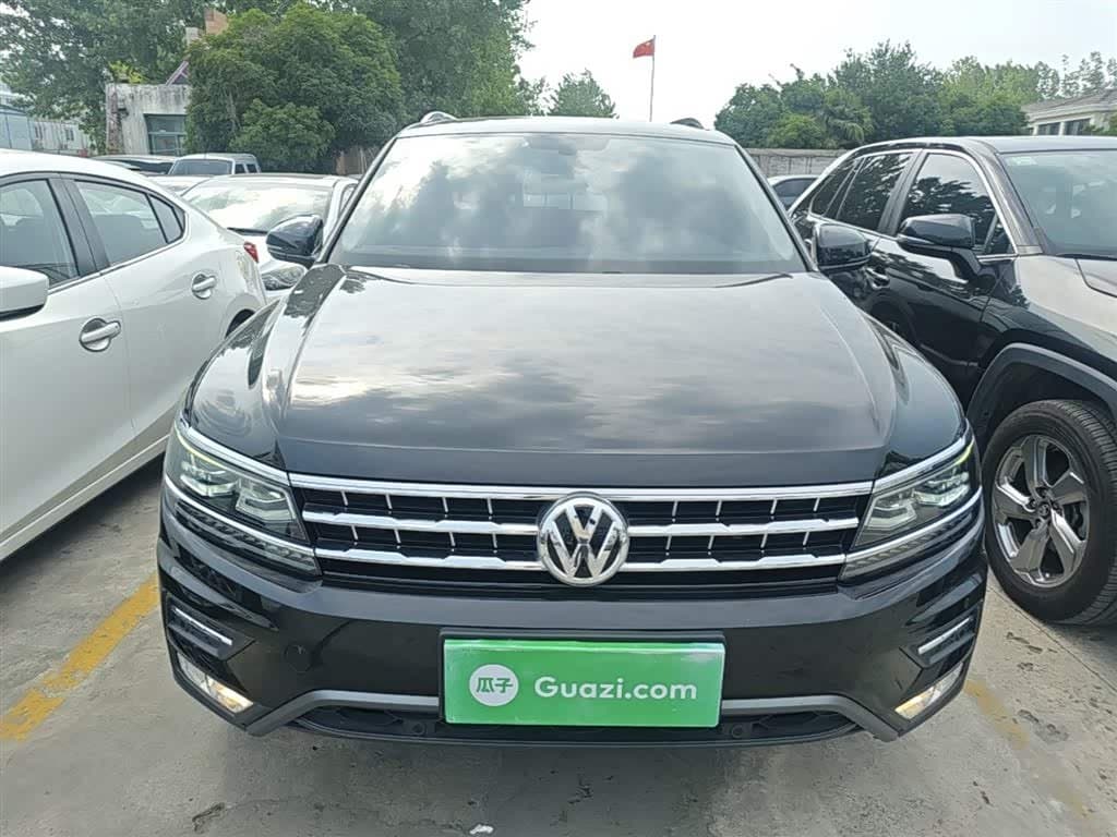 2019 Volkswagen Tiguan L Black, 112,900 km, China export – photo 3