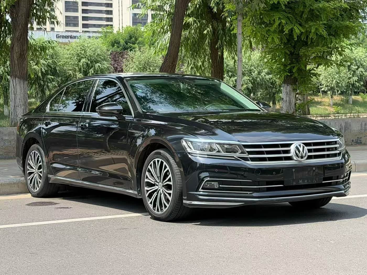 2017 Volkswagen Phideon Black, 75,000 km, China export – photo 3