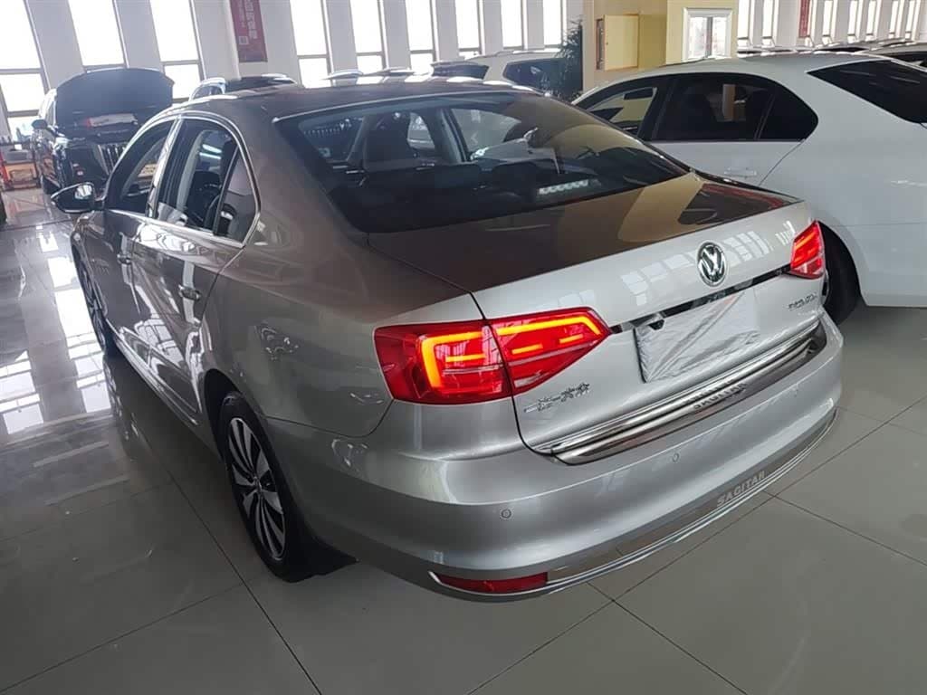 2017 Volkswagen Sagitar 银灰色, 57,400 km, China export – photo 5