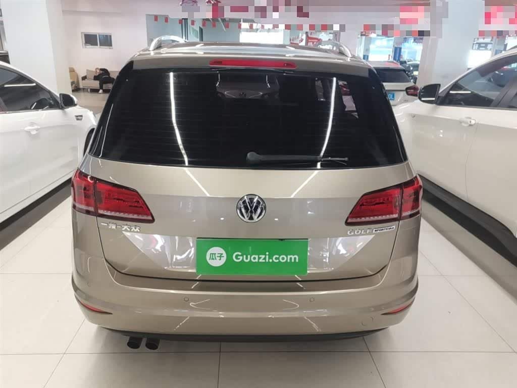 2018 Volkswagen Golf Sportsvan Champagne, 38,200 km, China export – photo 6