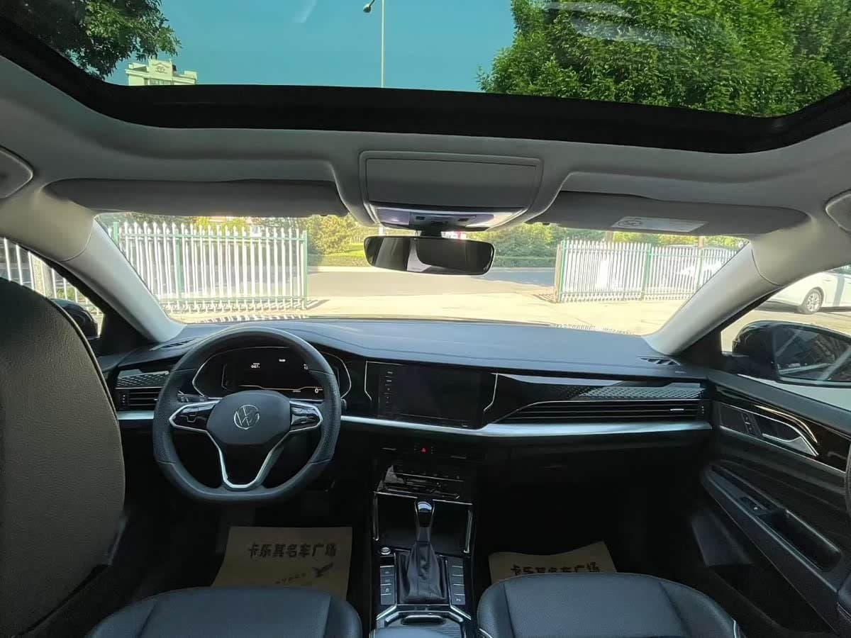 2024 Volkswagen Passat Black, 20,000 km, China export – photo 6