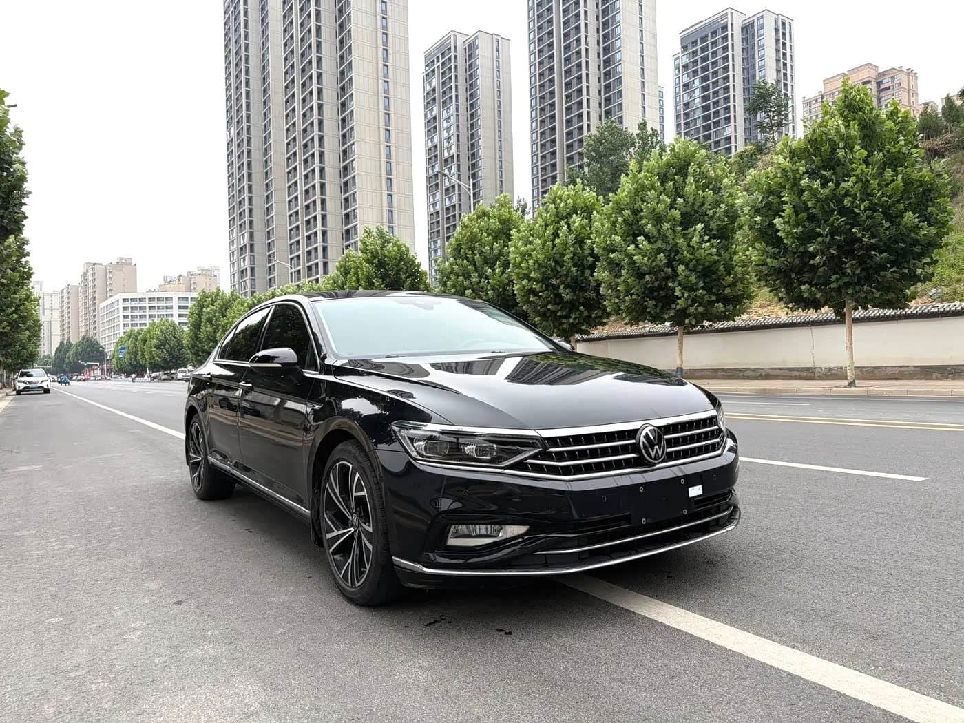 2019 Volkswagen Magotan Black, 80,000 km, China export – photo 2