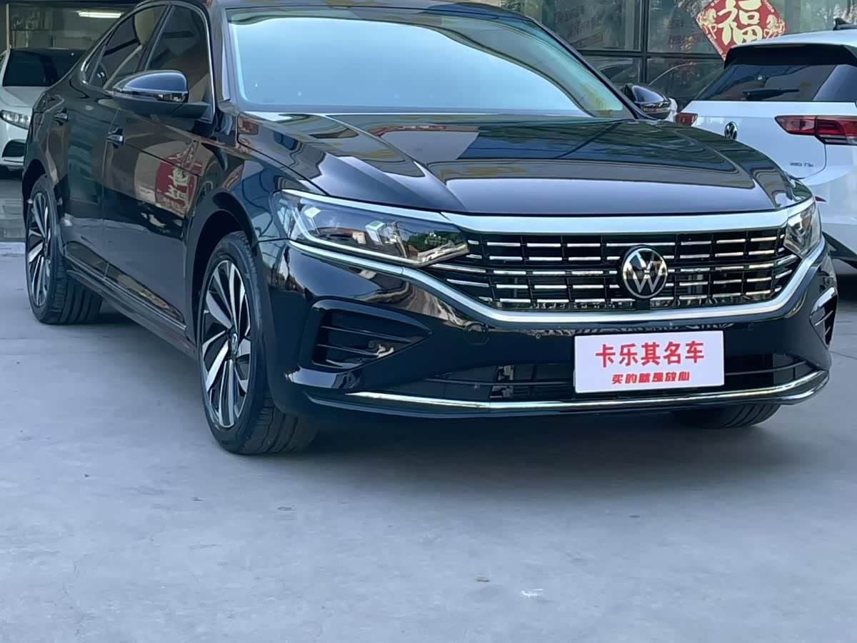 2024 Volkswagen Passat Black, 20,000 km, China export – photo 2