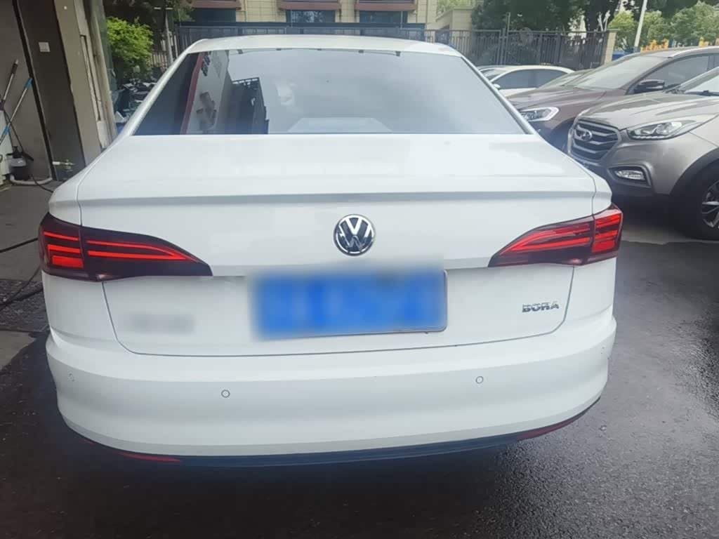 2019 Volkswagen Bora White, 85,400 km, China export – photo 6