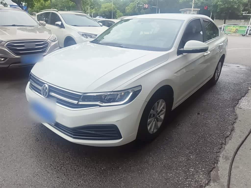 2019 Volkswagen Bora White, 85,400 km, China export – photo 2