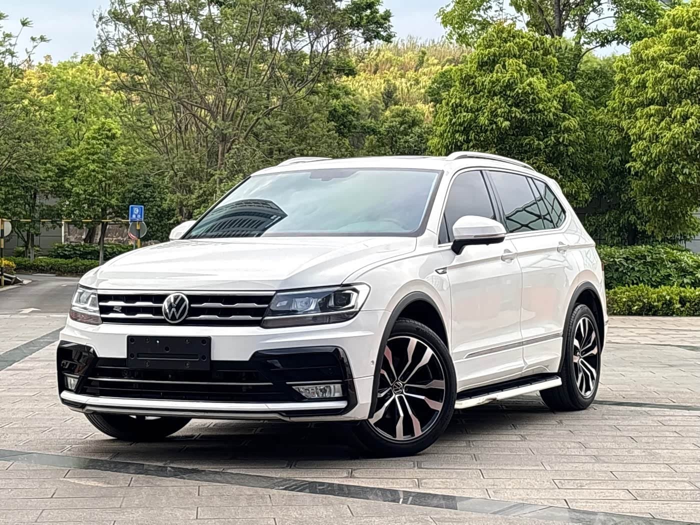 2020 Volkswagen Tiguan L White, 60,000 km, China export – photo 1