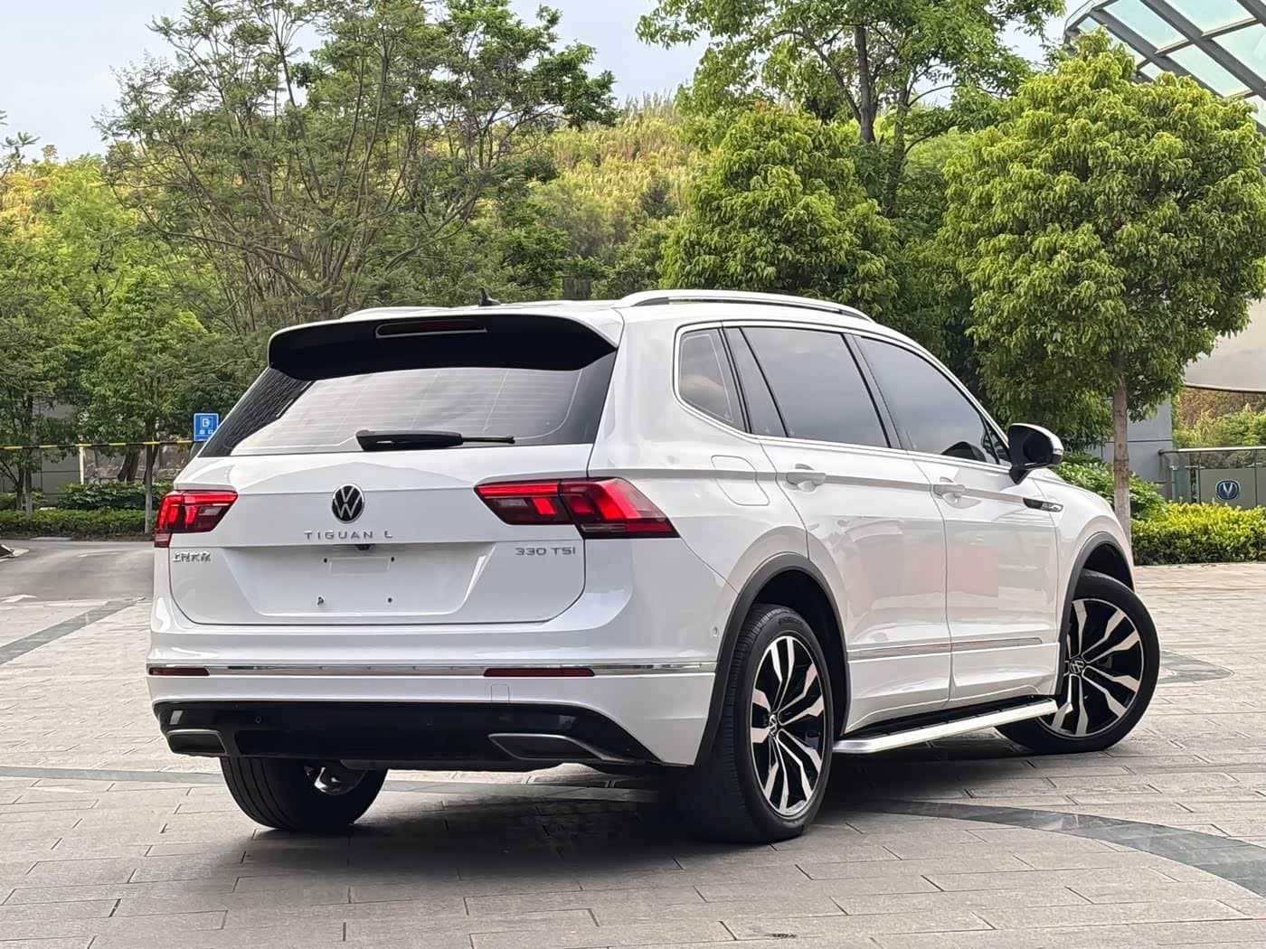 2020 Volkswagen Tiguan L White, 60,000 km, China export – photo 7