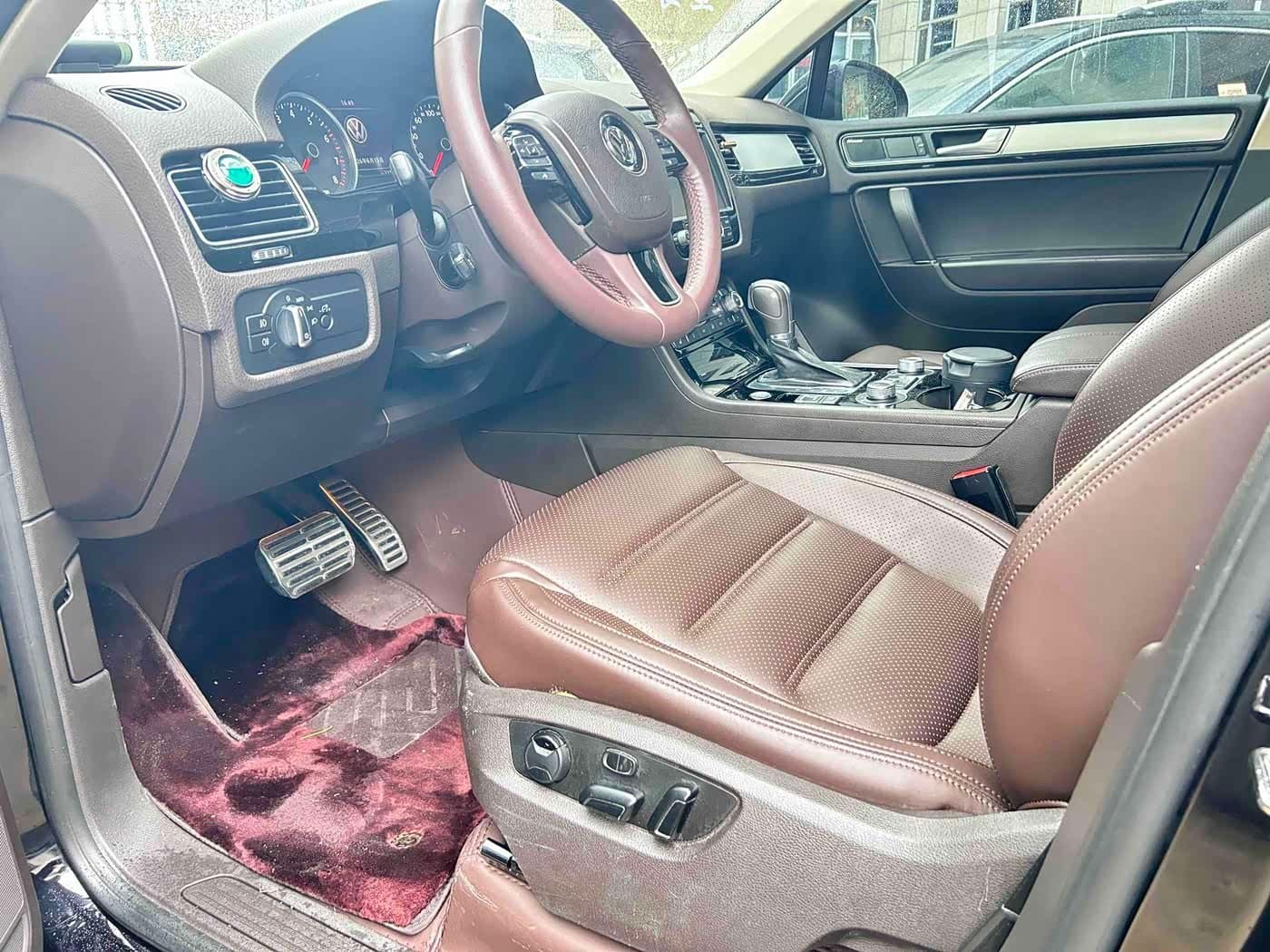 2017 Volkswagen Touareg Black, 84,000 km, China export – photo 7