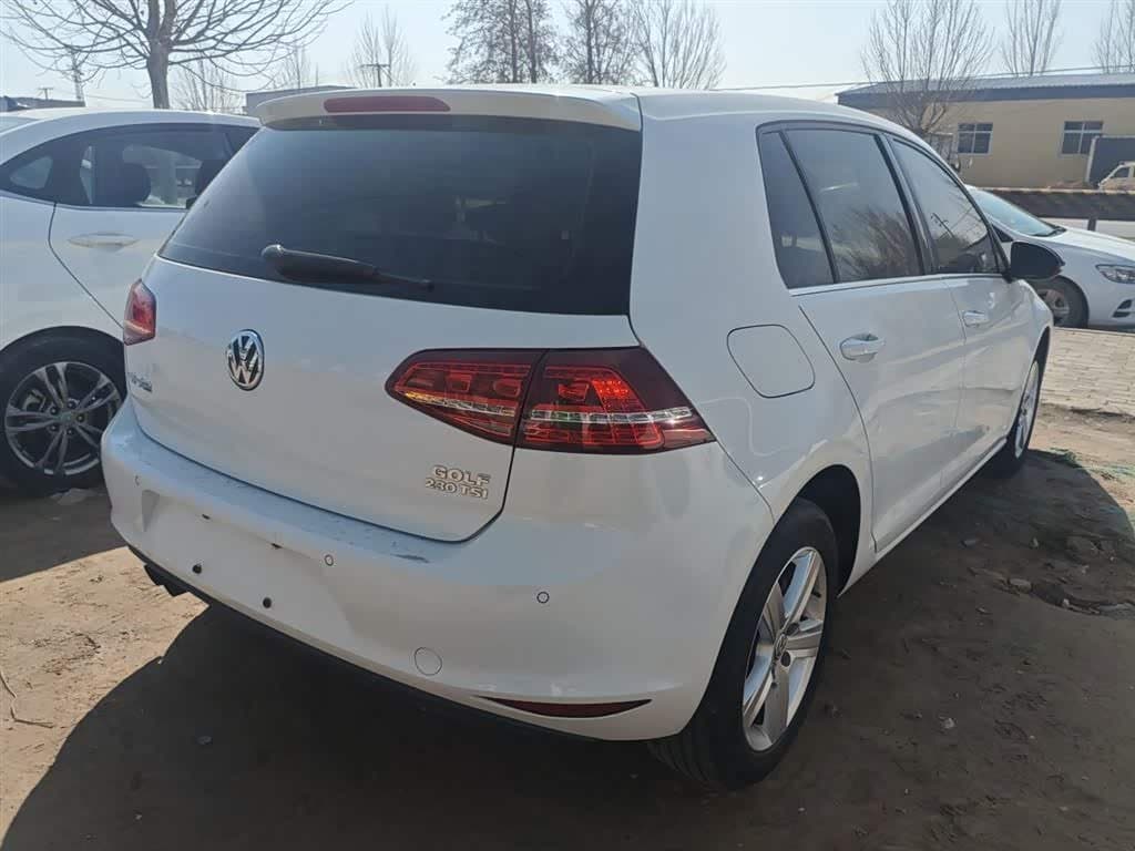 2017 Volkswagen Golf White, 131,000 km, China export – photo 5