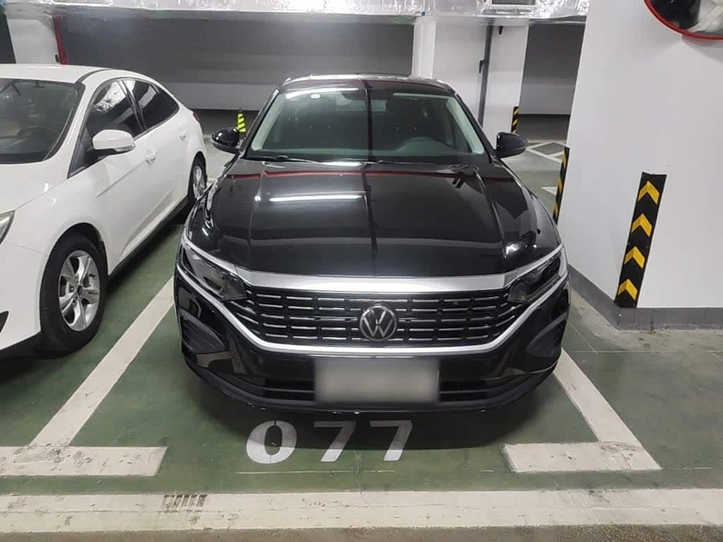 2024 Volkswagen Passat Black, 51,500 km, China export – photo 3