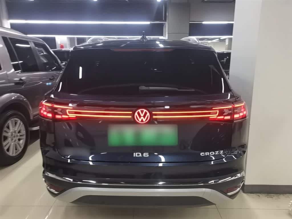 2022 Volkswagen ID.6 CROZZ Blue, 72,700 km, China export – photo 6