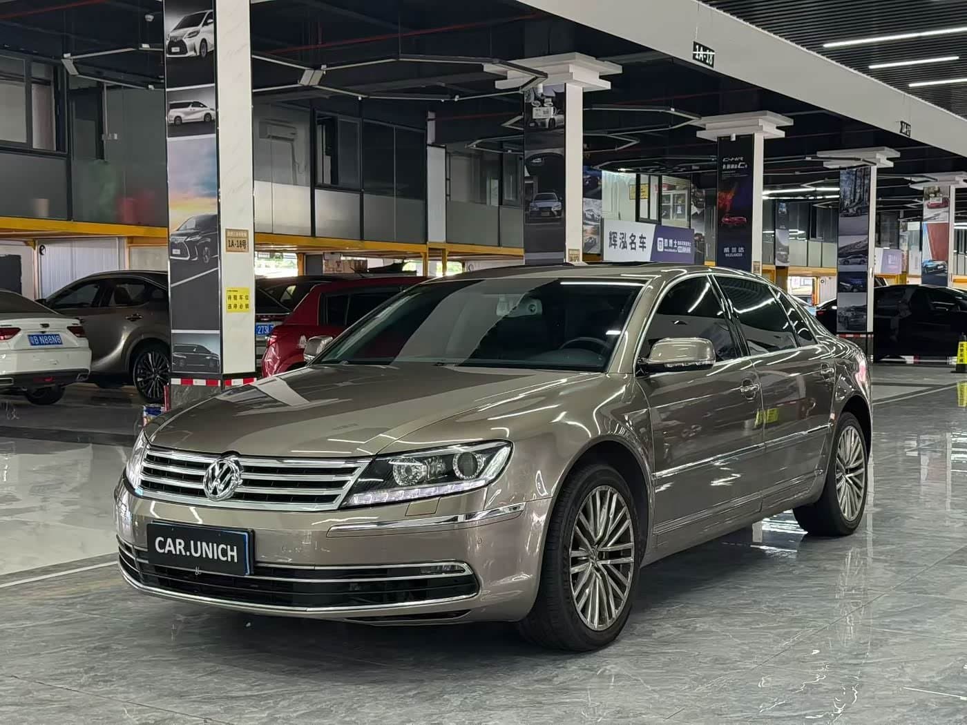 2015 Volkswagen Phaeton Champagne, 130,000 km, China export – photo 1
