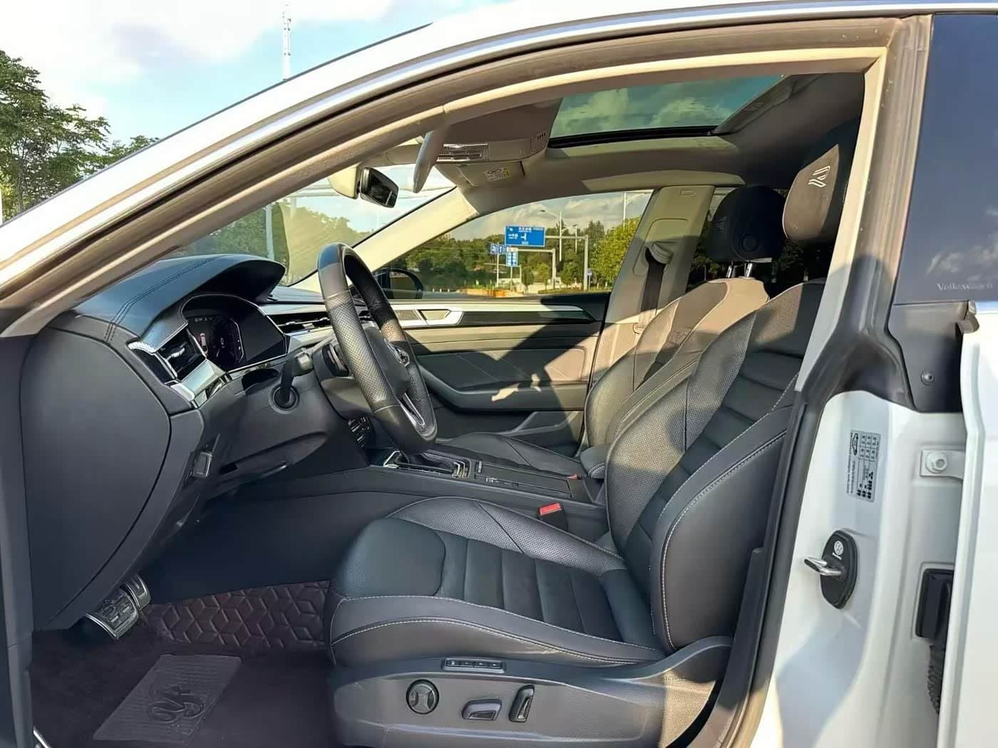 2024 Volkswagen FAW-Volkswagen CC White, 28,000 km, China export – photo 7