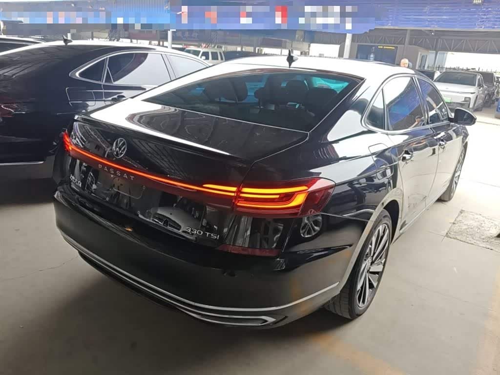 2023 Volkswagen Passat Black, 53,400 km, China export – photo 7