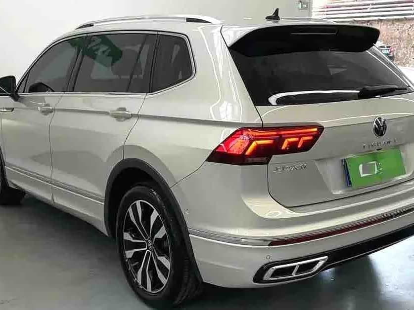 2023 Volkswagen Tiguan L Champagne, 51,000 km, China export – photo 6