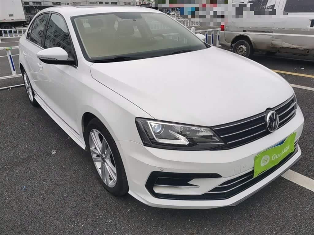 2017 Volkswagen Sagitar White, 69,600 km, China export – photo 4