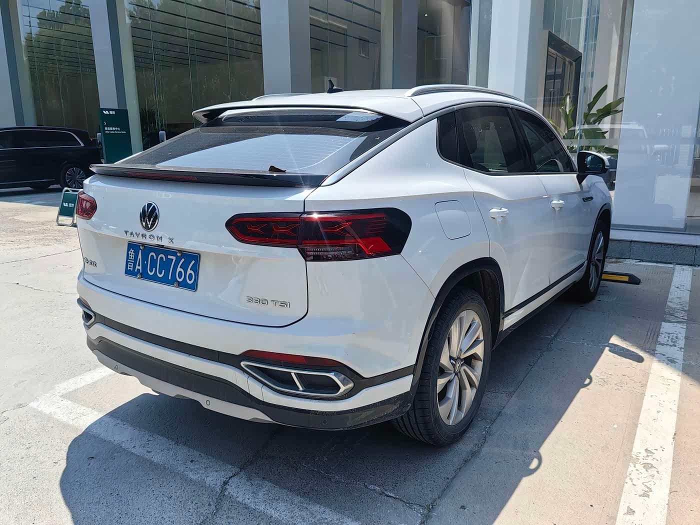 2020 Volkswagen Tayron X White, 90,000 km, China export – photo 7