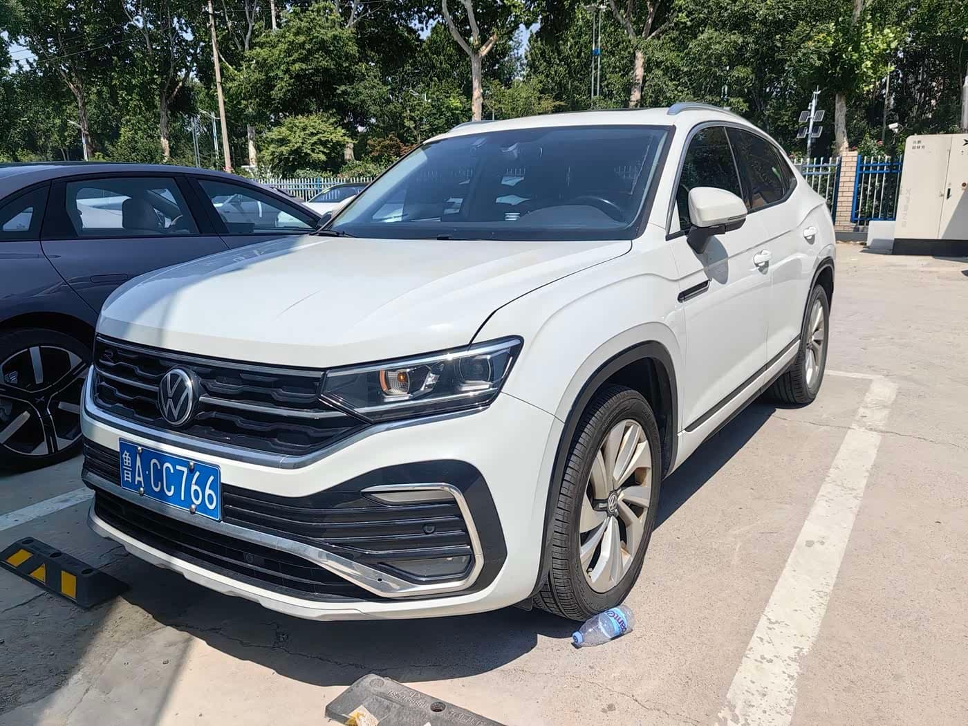 2020 Volkswagen Tayron X White, 90,000 km, China export – photo 1