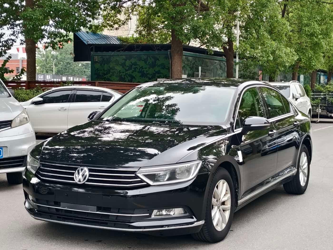2017 Volkswagen Magotan Black, 115,000 km, China export – photo 2