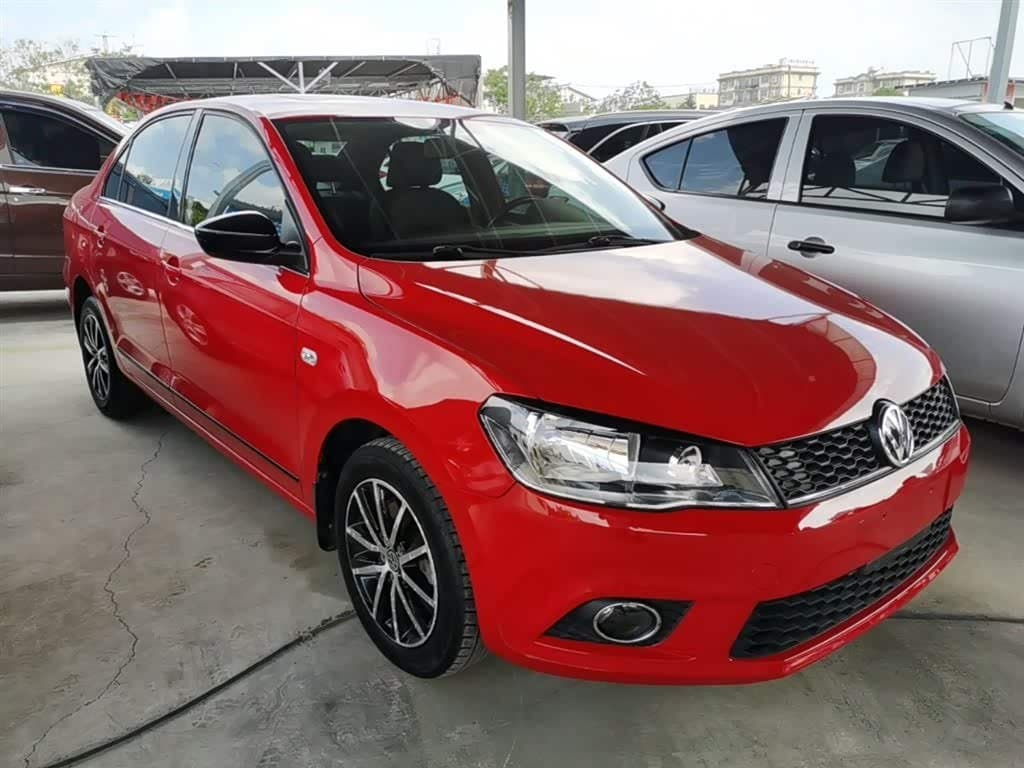 2014 Volkswagen Jetta Red, 128,900 km, China export – photo 4