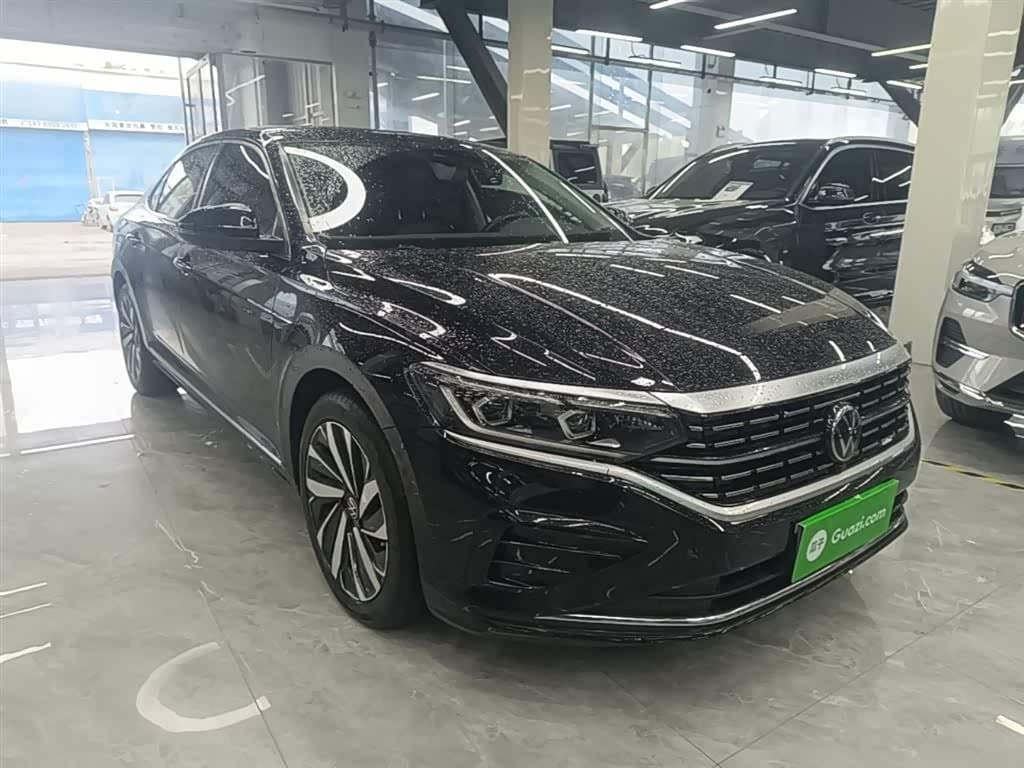 2023 Volkswagen Passat Black, 78,800 km, China export – photo 4