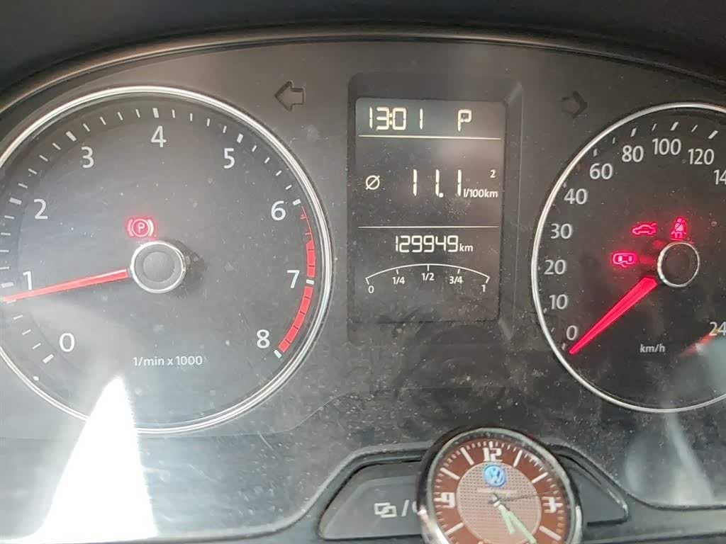 2013 Volkswagen Lavida Black, 129,900 km, China export – photo 5