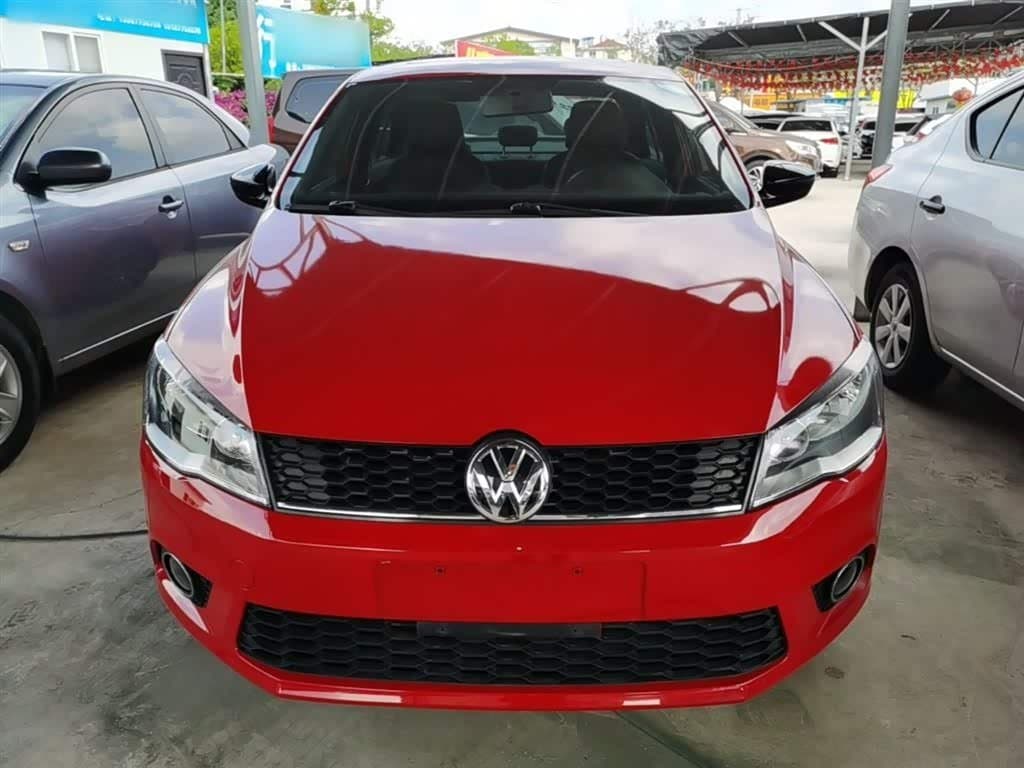 2014 Volkswagen Jetta Red, 128,900 km, China export – photo 3