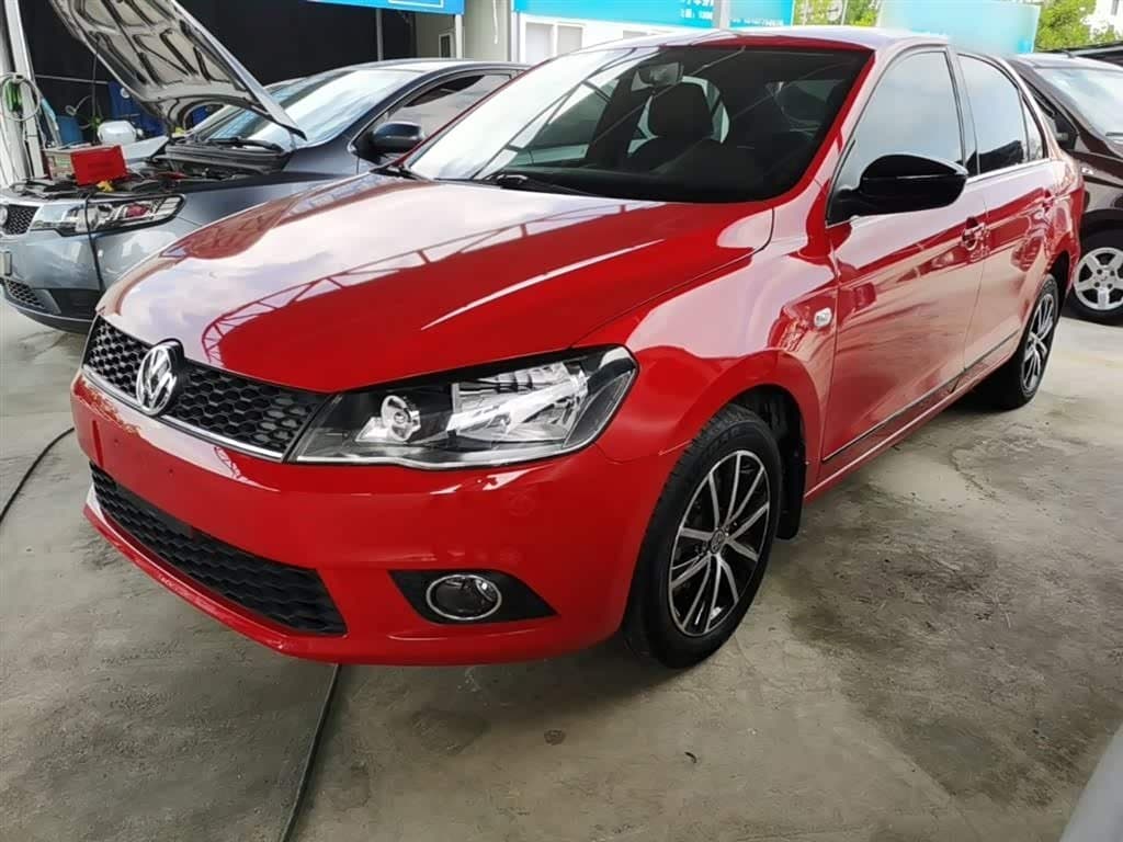 2014 Volkswagen Jetta Red, 128,900 km, China export – photo 1