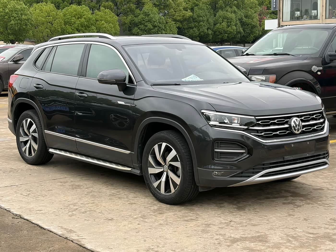 2021 Volkswagen Tayron Black, 45,000 km, China export – photo 3