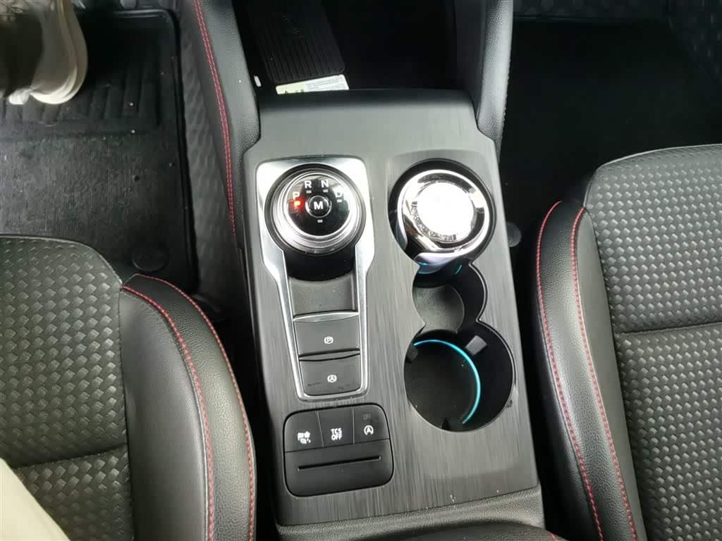 2019 Ford Focus Blue, 38,800 km, China export – photo 7