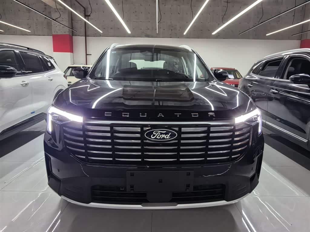 2024 Ford Lingyu New Energy Black, 49,800 km, China export – photo 3