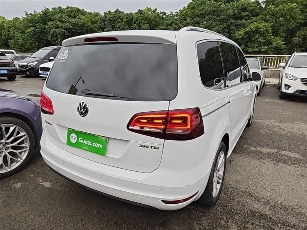 2017 Volkswagen Sharan White, 174,600 km, China export – photo 7