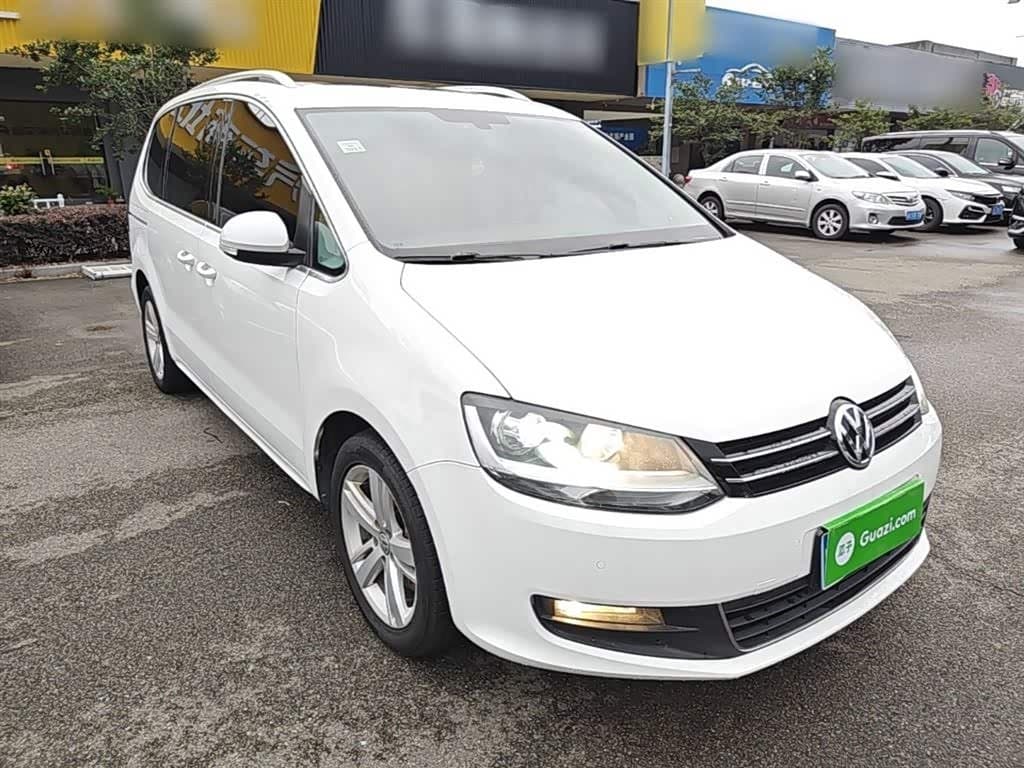 2017 Volkswagen Sharan White, 174,600 km, China export – photo 4