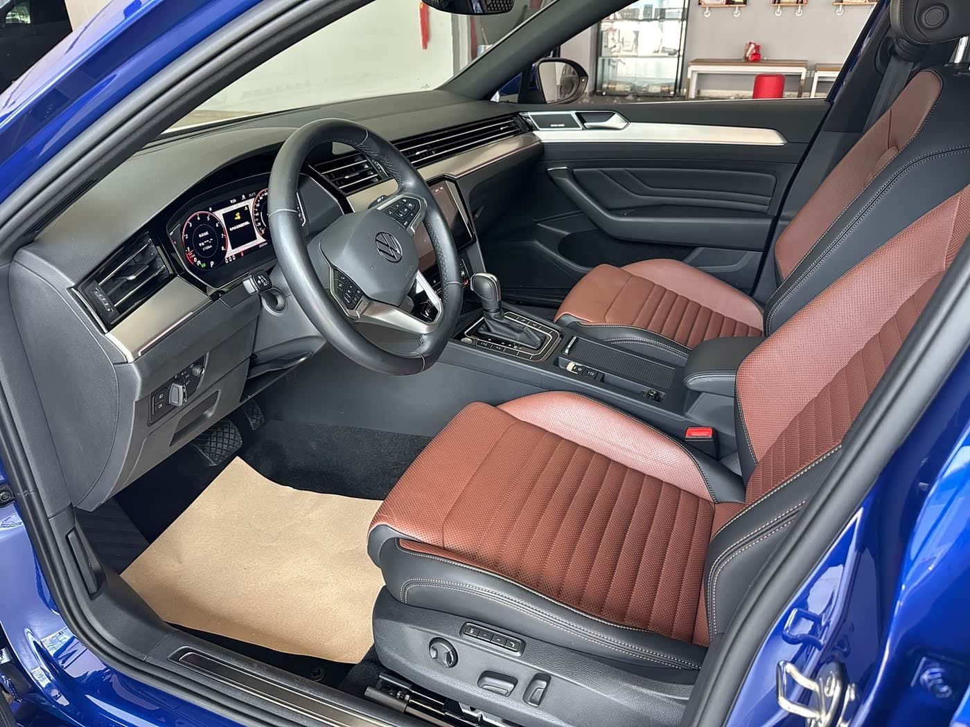 2021 Volkswagen Weilan Blue, 21,000 km, China export – photo 4