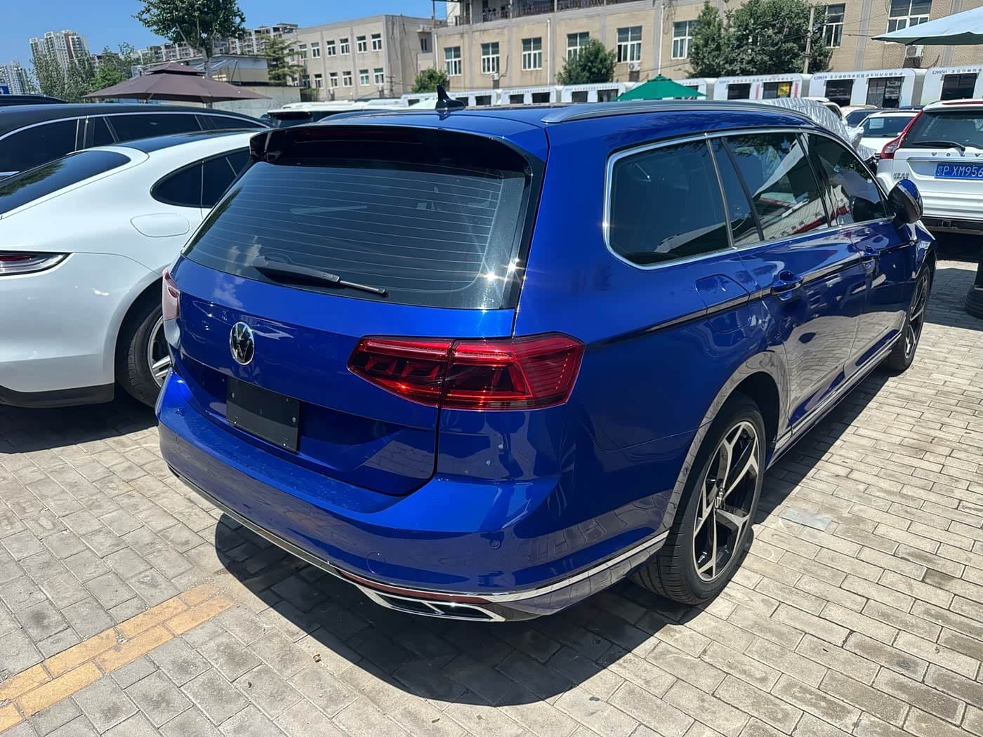 2021 Volkswagen Weilan Blue, 21,000 km, China export – photo 3
