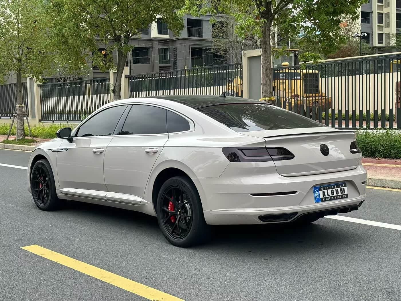 2019 Volkswagen FAW-Volkswagen CC White, 100,000 km, China export – photo 4