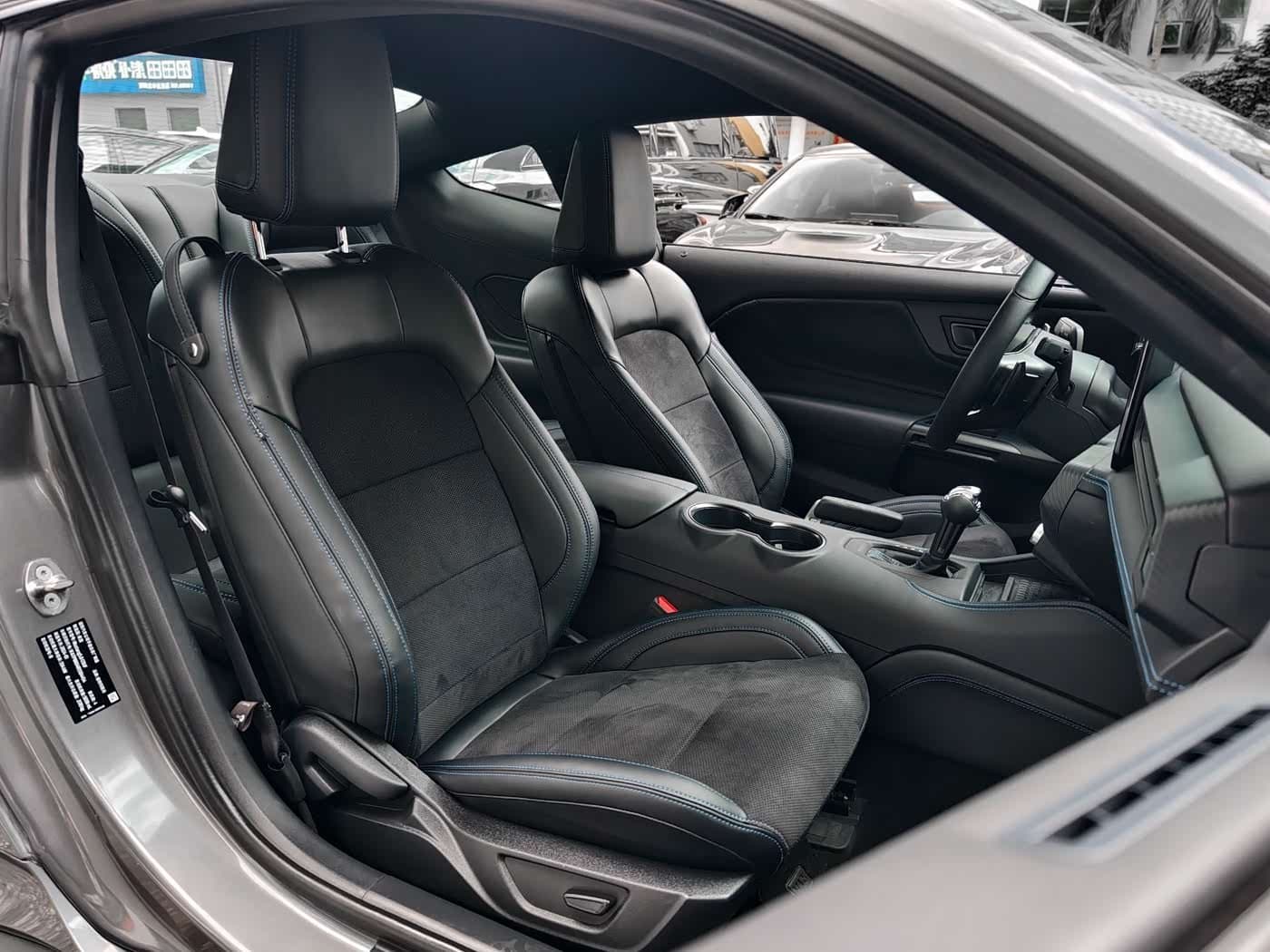 2024 Ford Mustang 银灰色, 300 km, China export – photo 6