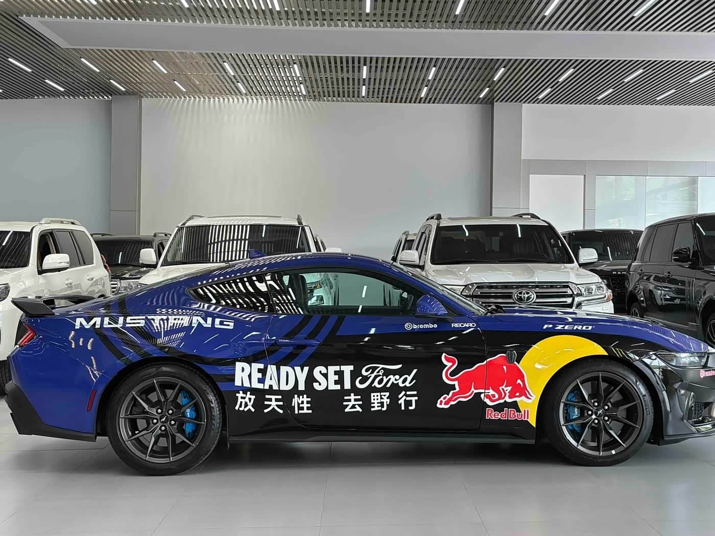 2024 Ford Mustang Blue, 17,000 km, China export – photo 4