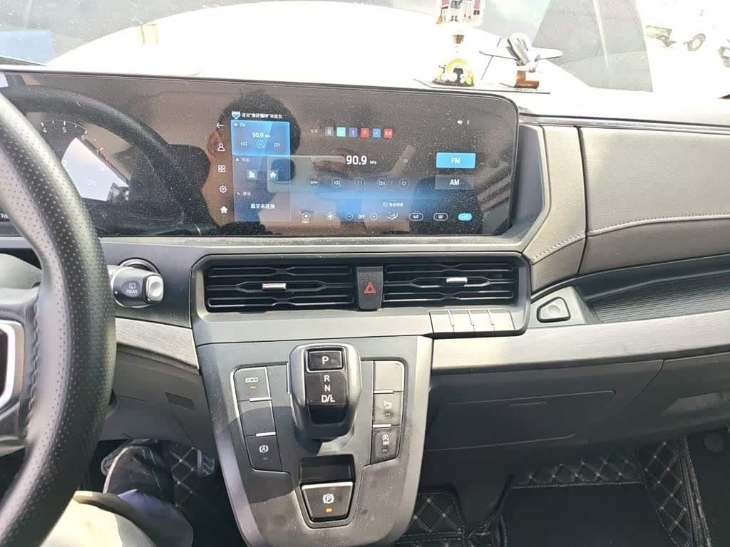 2023 Ford Tourneo Black, 54,500 km, China export – photo 6