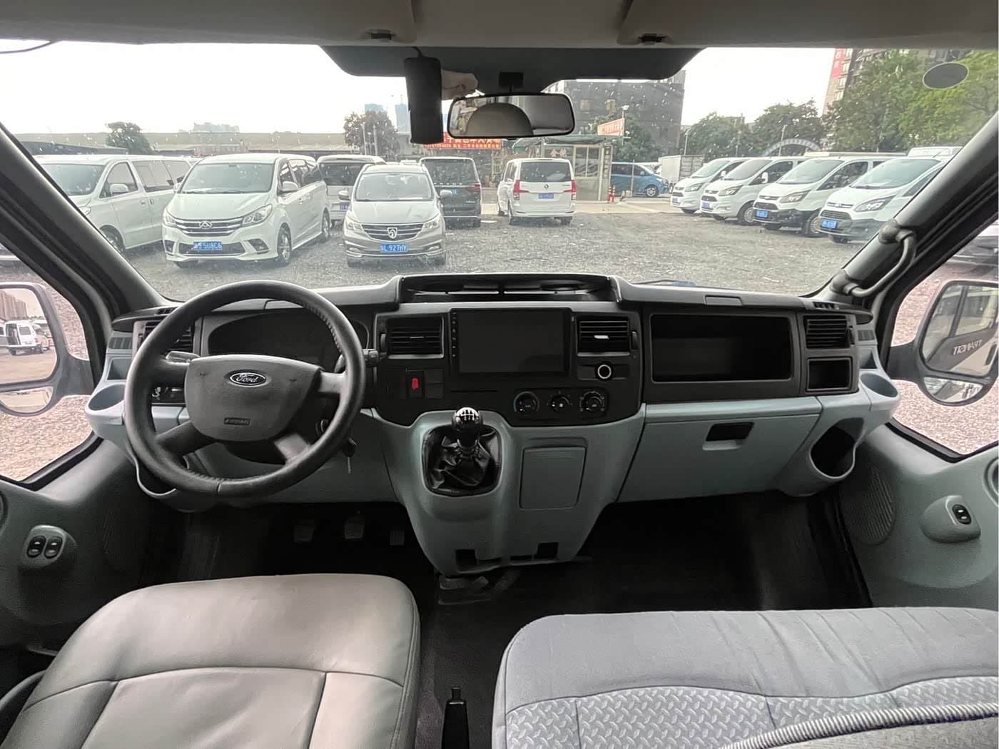 2011 Ford New Generation Transit 银灰色, 120,000 km, China export – photo 7