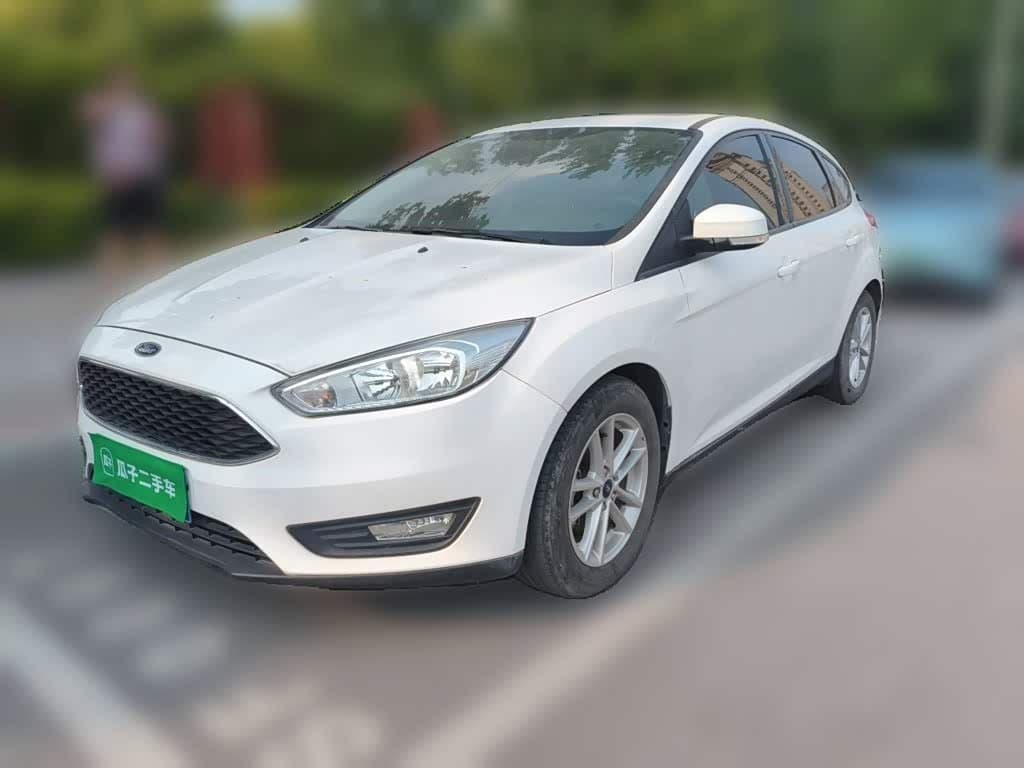 2017 Ford Focus White, 28,800 km, China export – photo 1