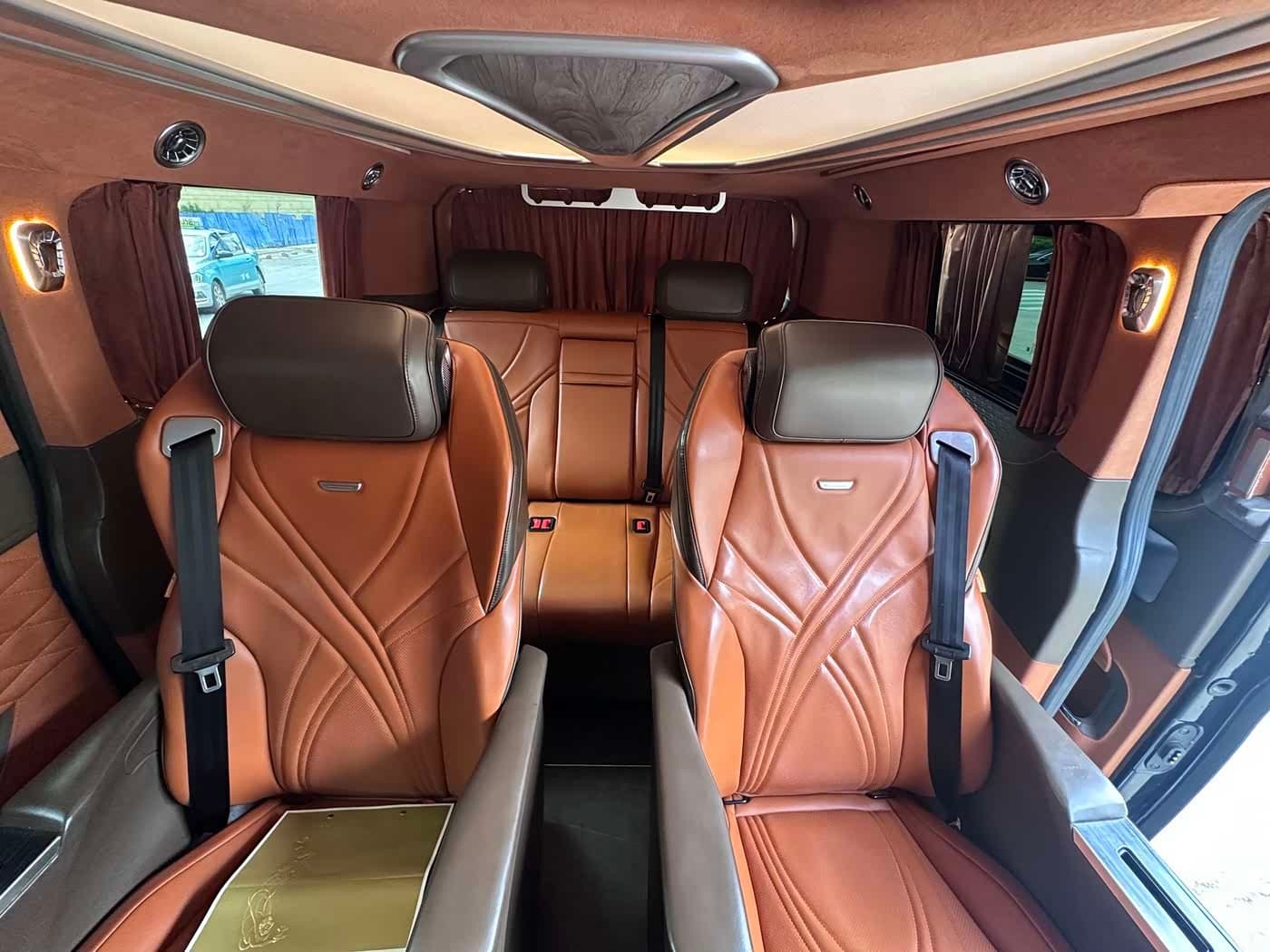 2023 Ford Tourneo Black, 86,000 km, China export – photo 6