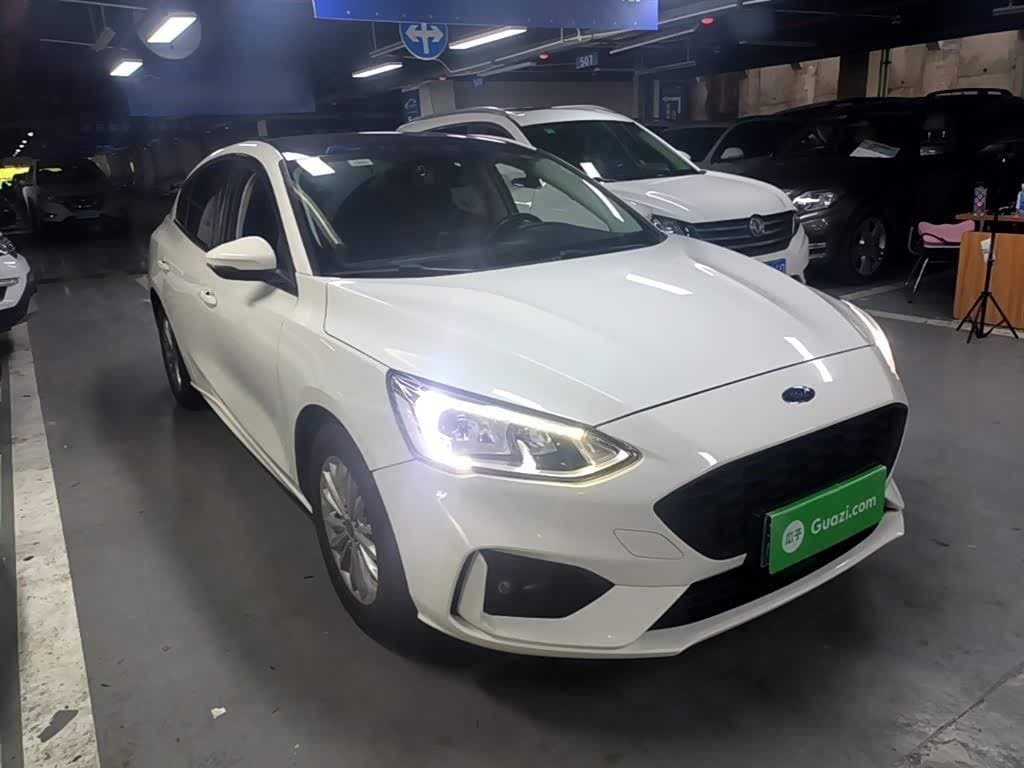 2019 Ford Focus White, 74,800 km, China export – photo 4