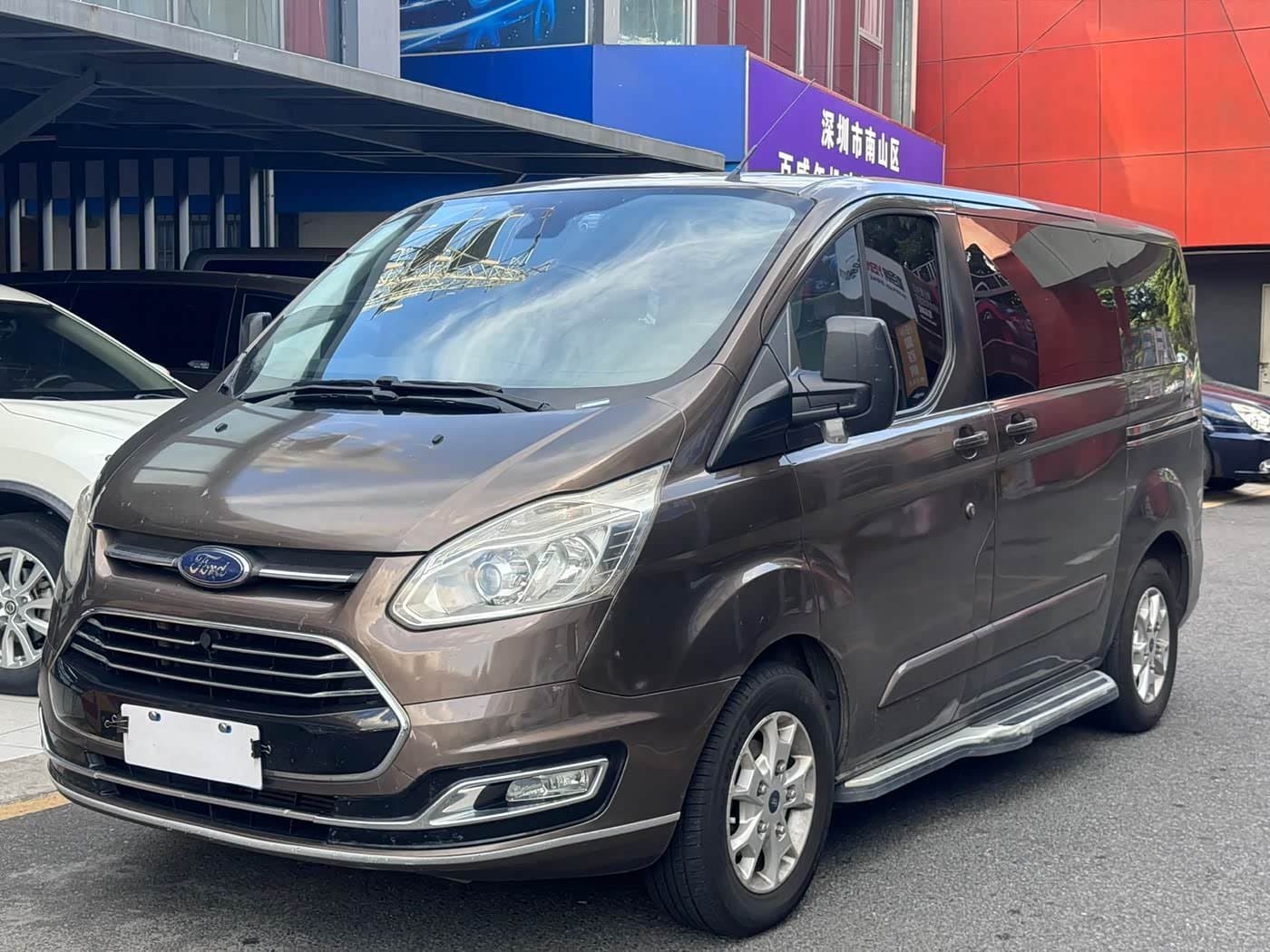 2017 Ford Tourneo Champagne, 180,000 km, China export – photo 1