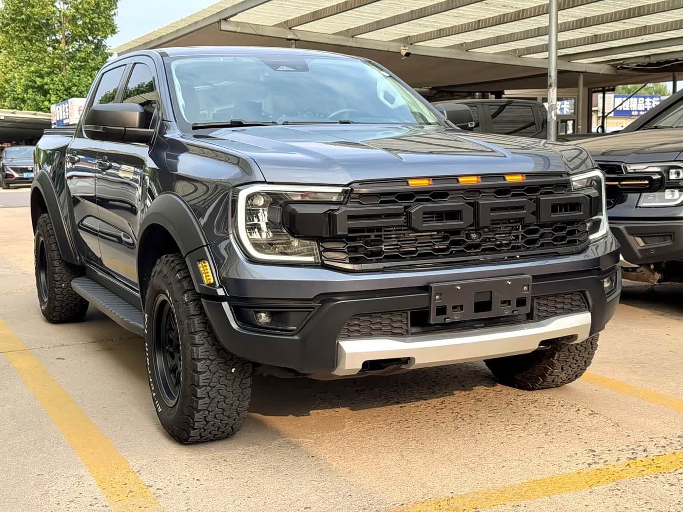 2023 Ford Ranger 银灰色, 26,900 km, China export – photo 3